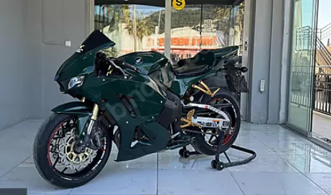 2015 MODEL HONDA CBR 600 RR