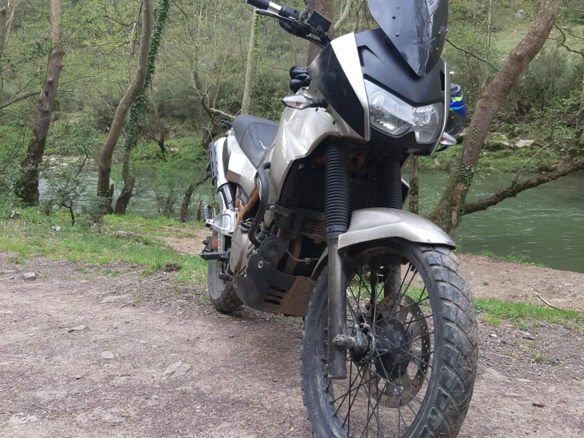 KAWASAKİ KLE 500