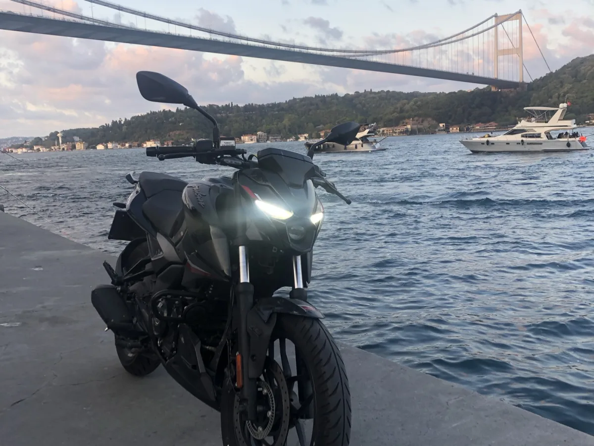 Pulsar n250