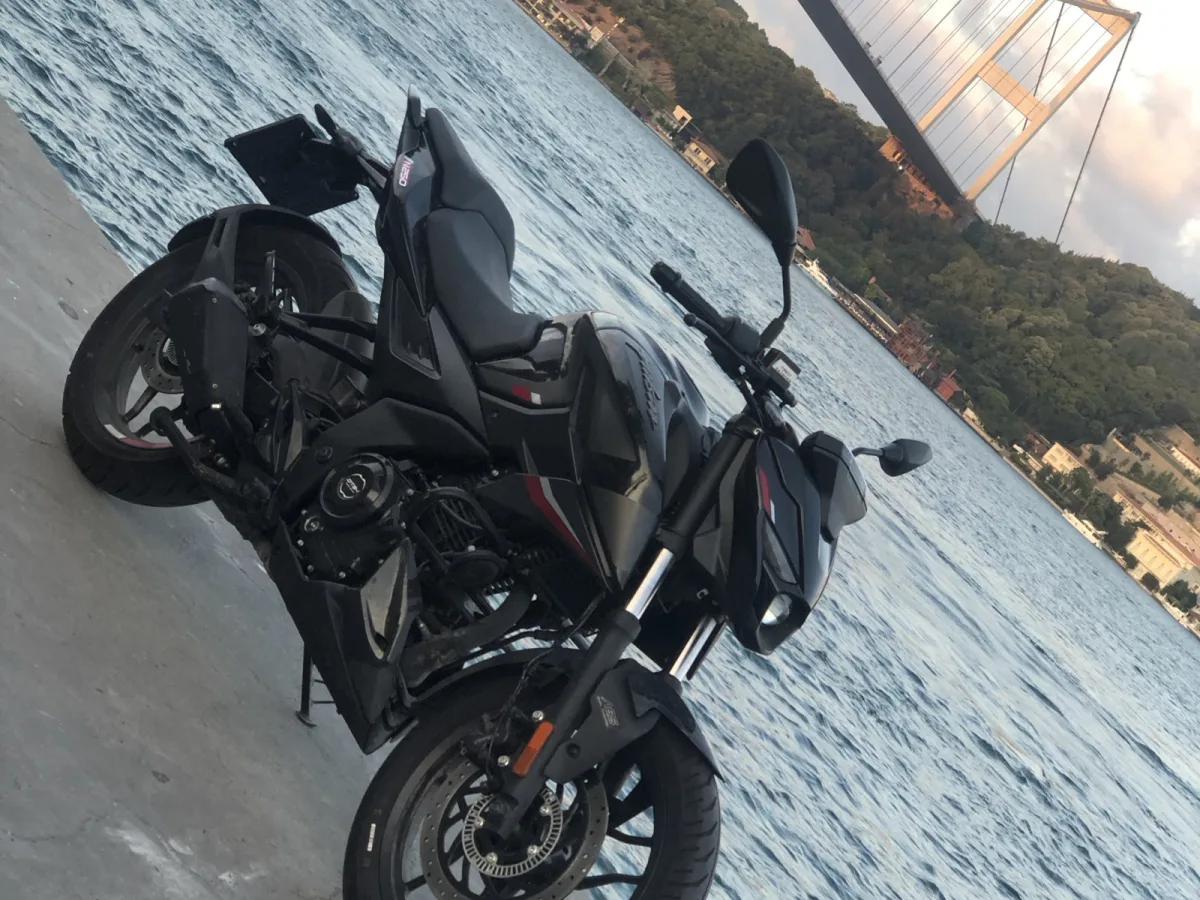 Pulsar n250